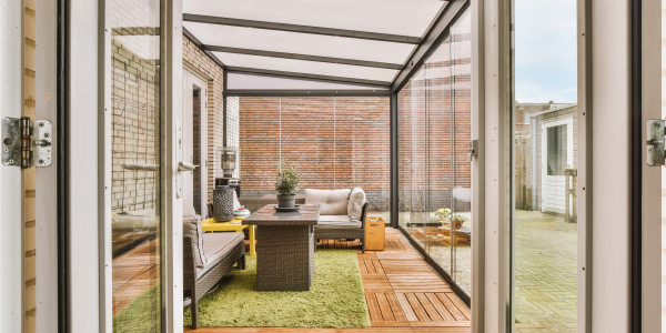 Puertas y Ventanas Insonorizadas de Aluminio / PVC en Terrassa · Cortinas de Cristal
