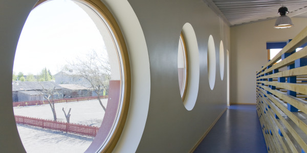 Puertas y Ventanas Insonorizadas de Aluminio / PVC en Terrassa · Ojo de Buey, Curvada y Antiruido